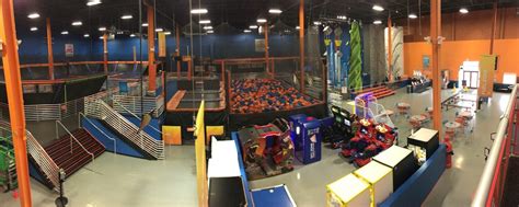 sky zone lancaster